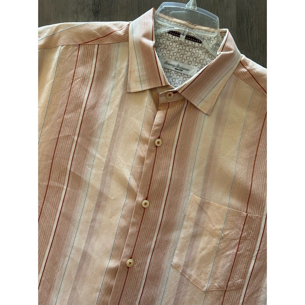 TOMMY BAHAMA Mens Large 100% Silk Striped Button Down Collared Shirt